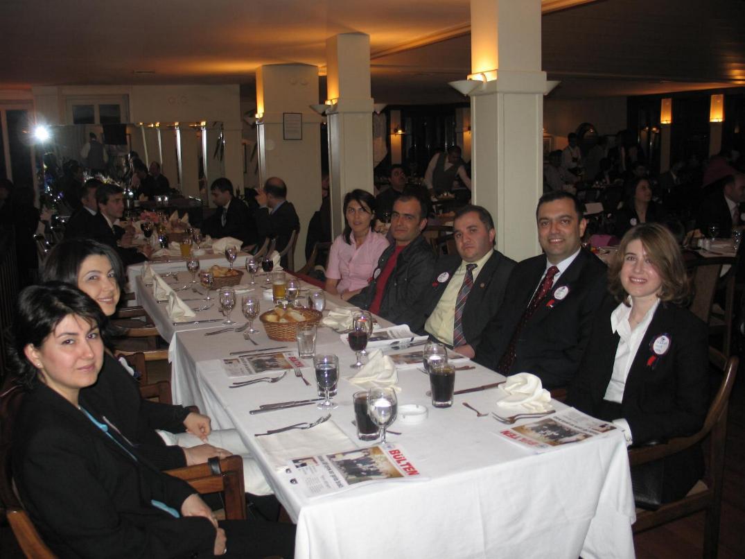 16/04/2005 Geleneksel Mezunlar Yemeği