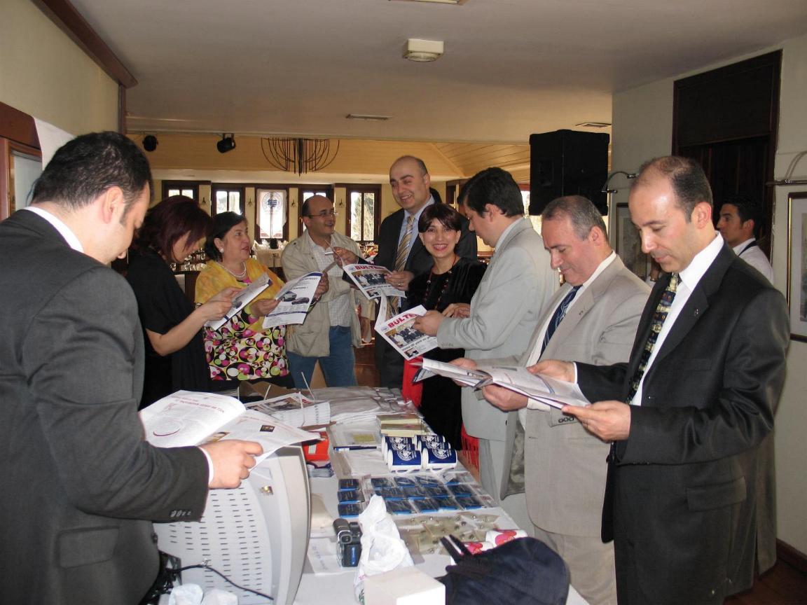 16/04/2005 Geleneksel Mezunlar Yemeği