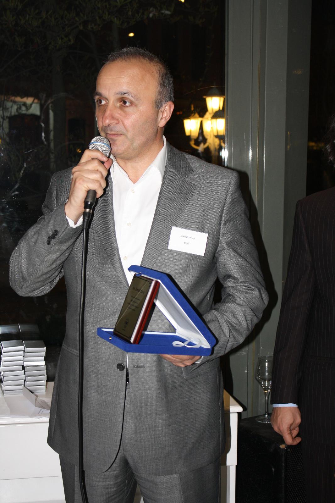 16/04/2011 Geleneksel Mezunlar Yemeği