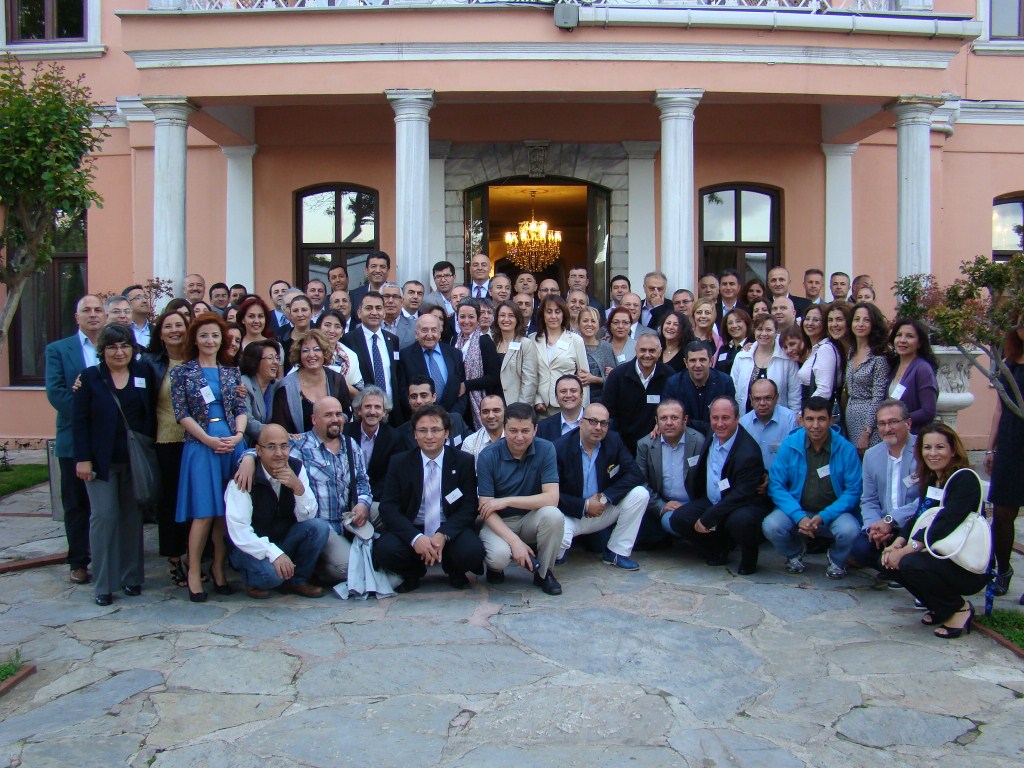 26/05/2012 Geleneksel Mezunlar Yemeği