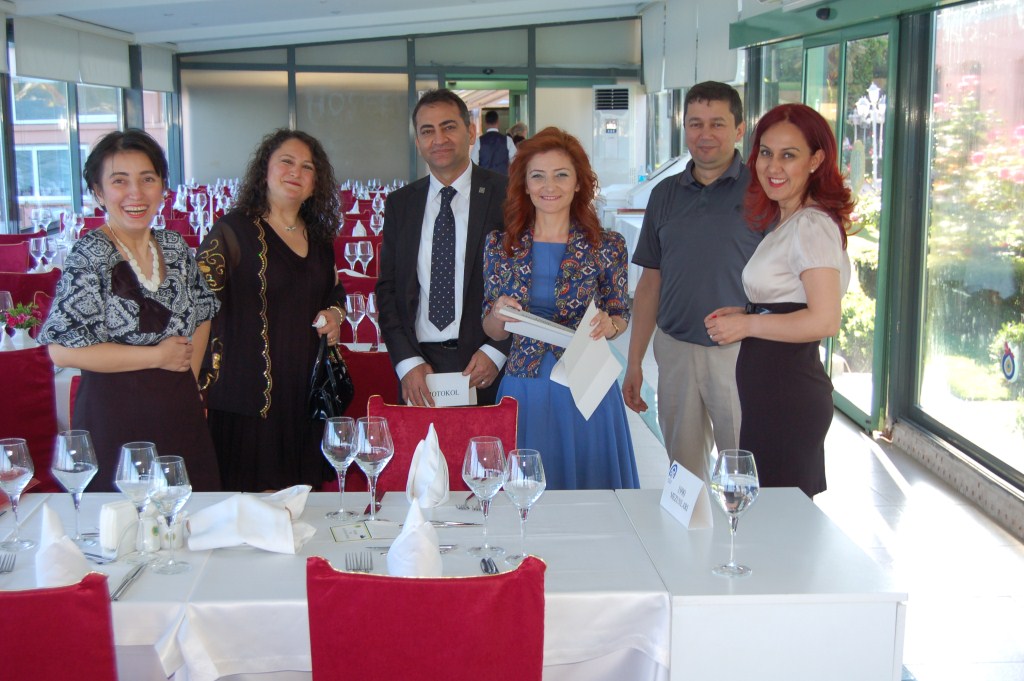 26/05/2012 Geleneksel Mezunlar Yemeği