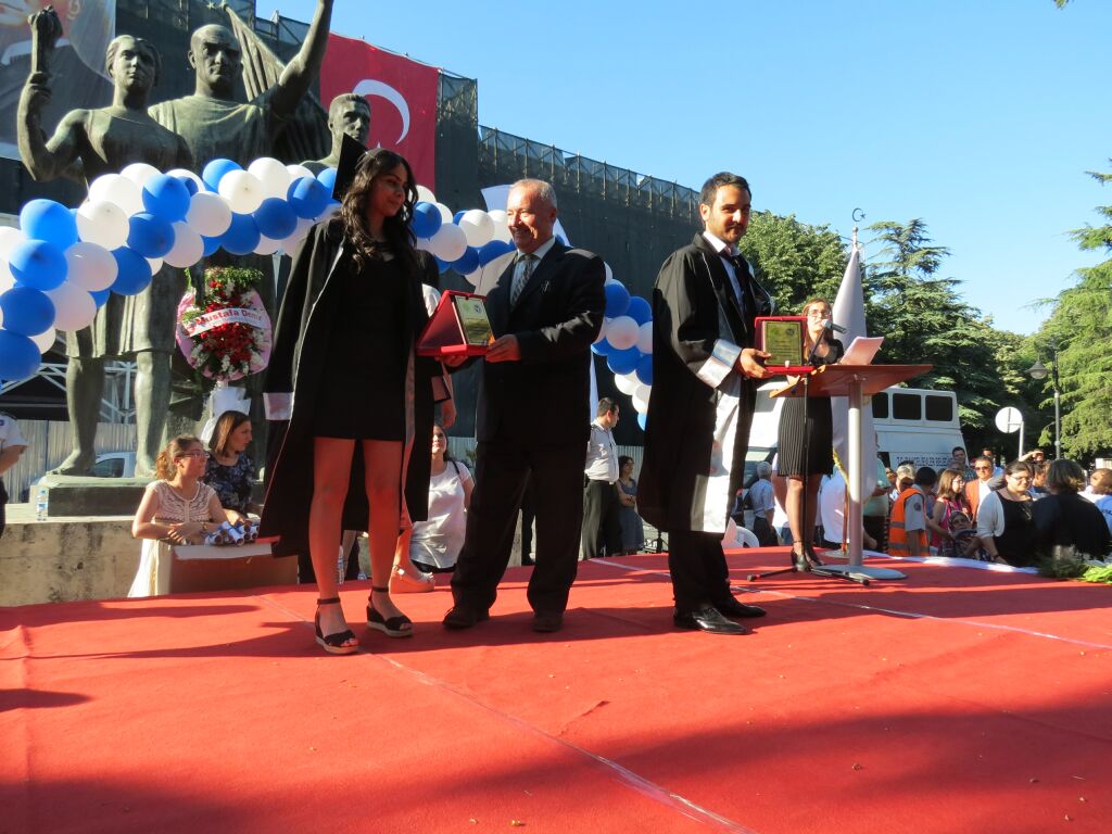 2014 MEZUNİYET TÖRENİ - 1984 mezunlarının sembolik mezuniyetleri