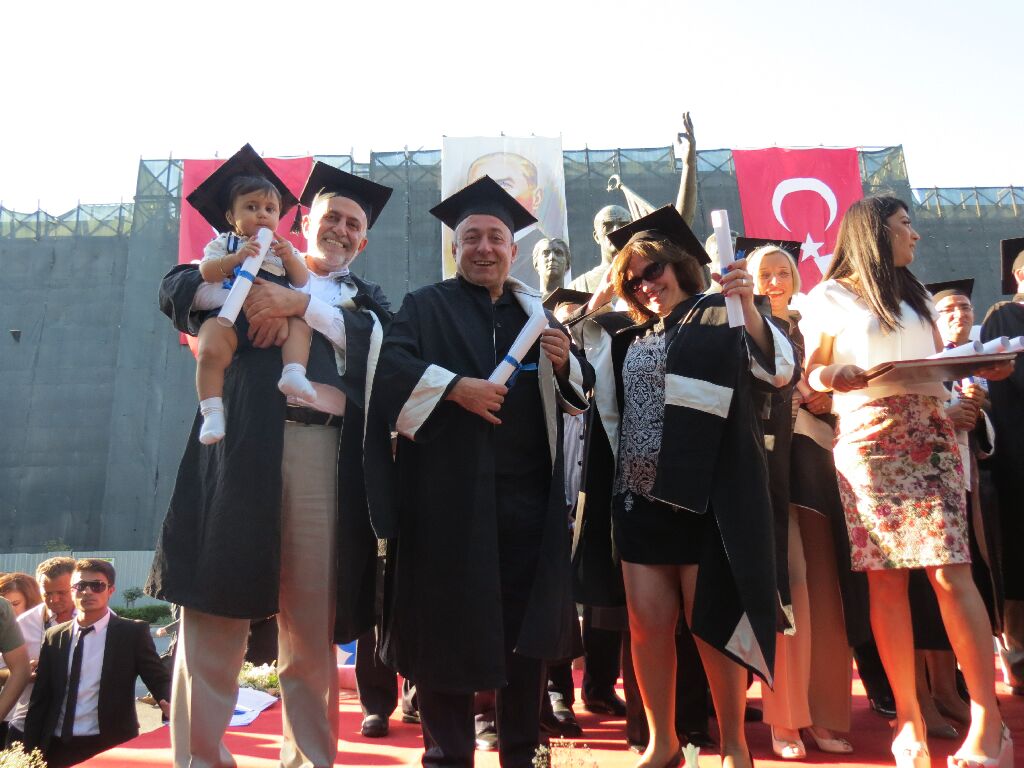 2014 MEZUNİYET TÖRENİ - 1984 mezunlarının sembolik mezuniyetleri