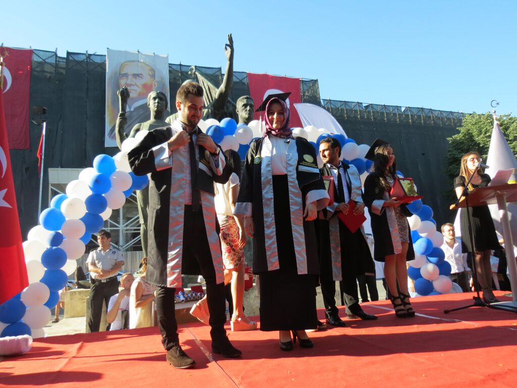 2014 MEZUNİYET TÖRENİ - 1984 mezunlarının sembolik mezuniyetleri