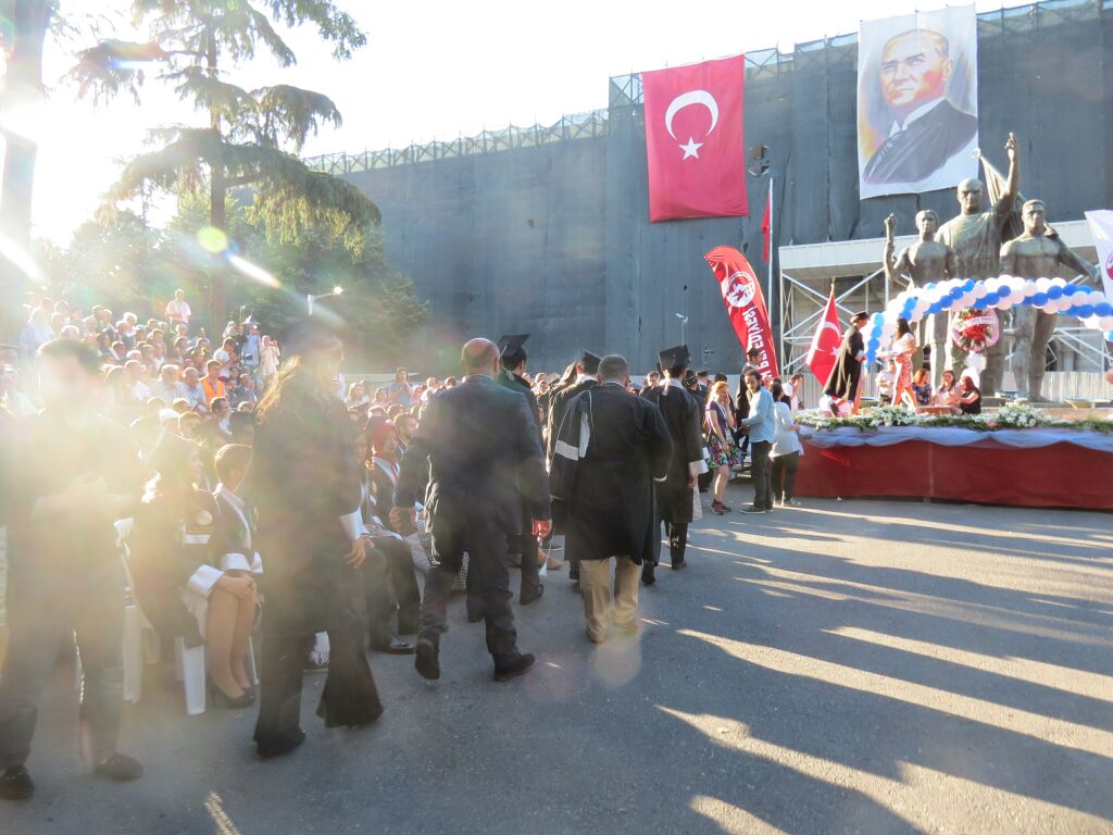 2014 MEZUNİYET TÖRENİ - 1984 mezunlarının sembolik mezuniyetleri