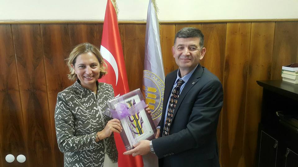 İş, Siyaset ve Kamu'da Etik Sertifika Programı